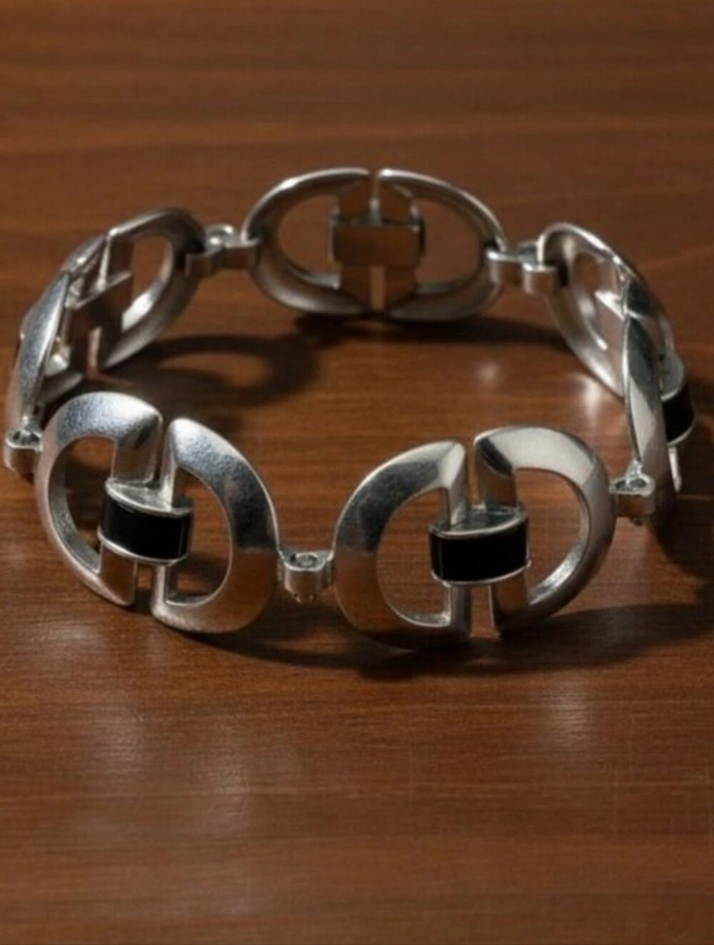 𝅺 Nine West Silver Toggle Link Bracelet Signed 8.5”